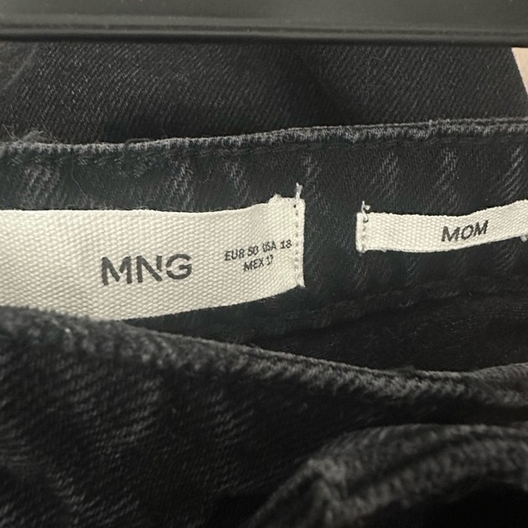 MNG Mango High Waisted Mom Jeans Size 18 Black Denim Ankle Length NWT - Picture 6 of 8